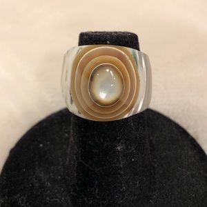 Unique Shell Ring
